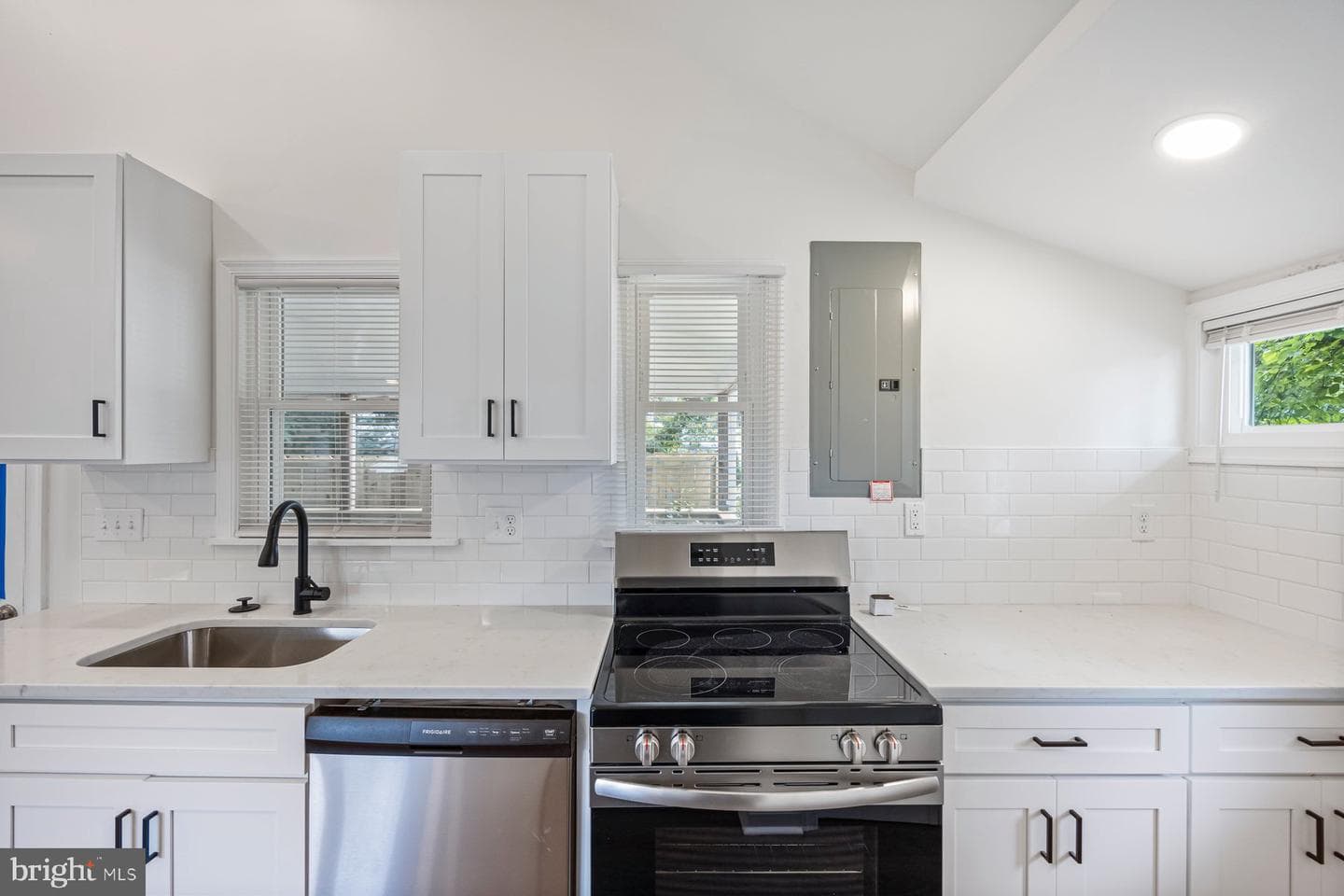 14 Butternut Road photo 15