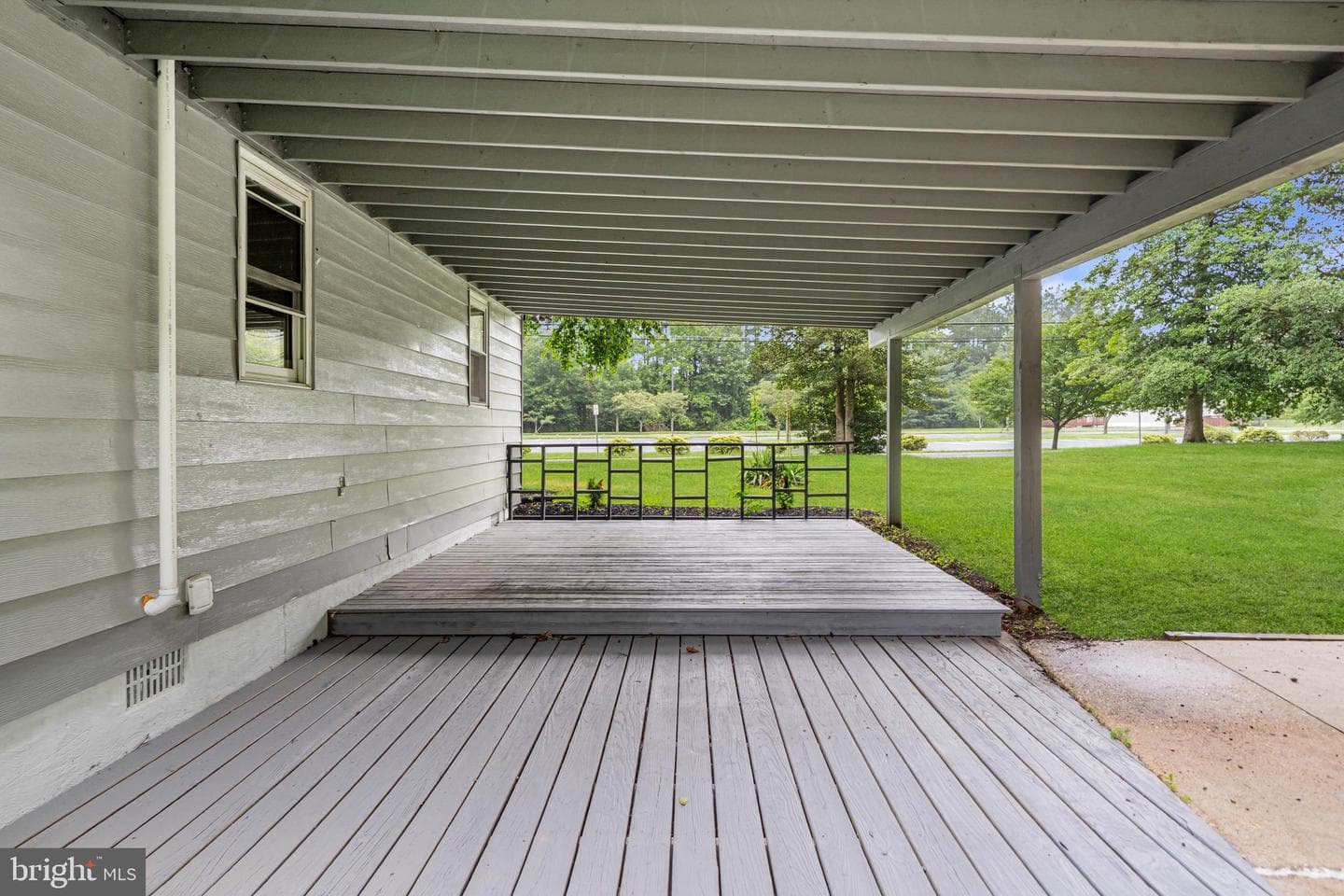 901 Chesterfield Road photo 47