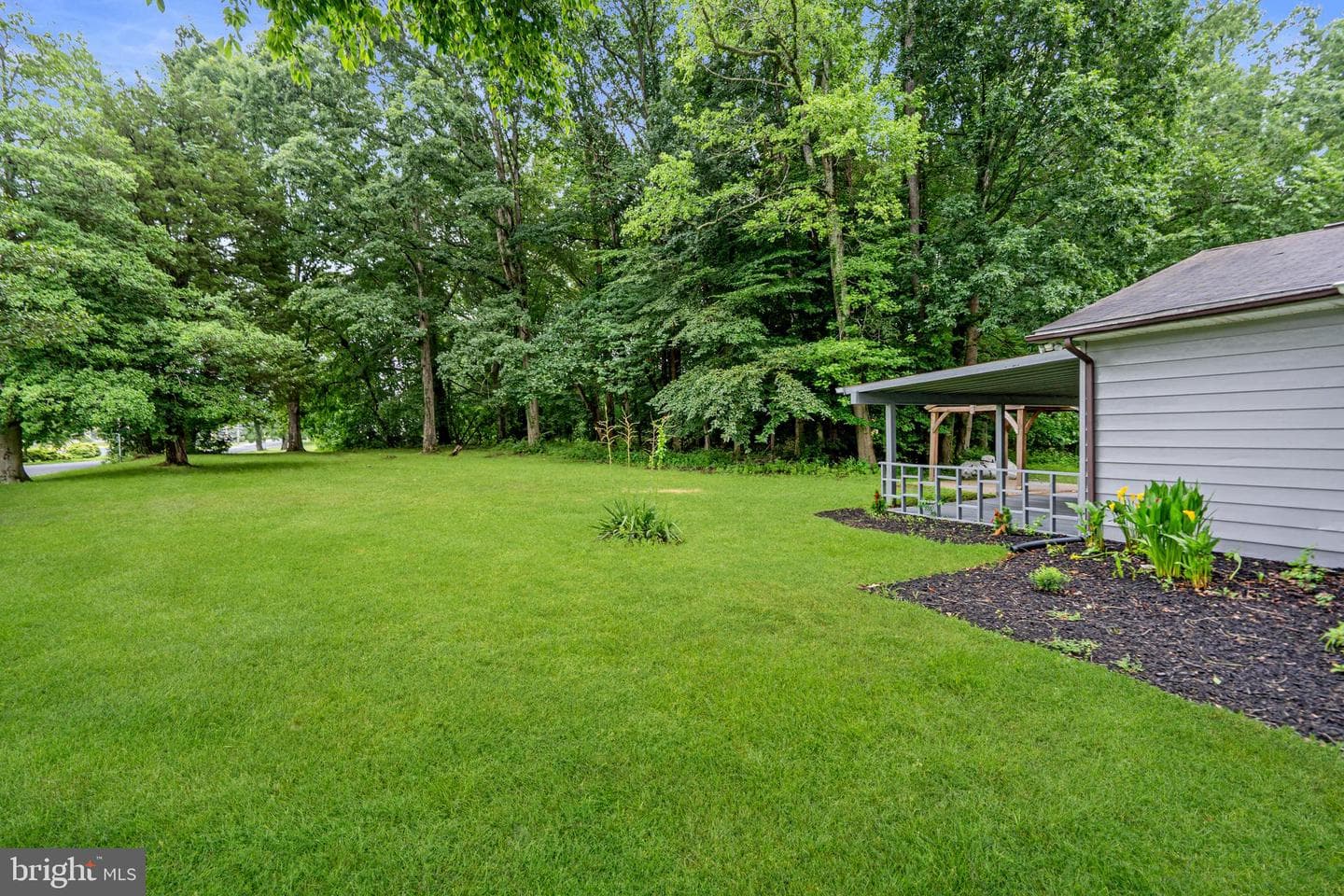 901 Chesterfield Road photo 59