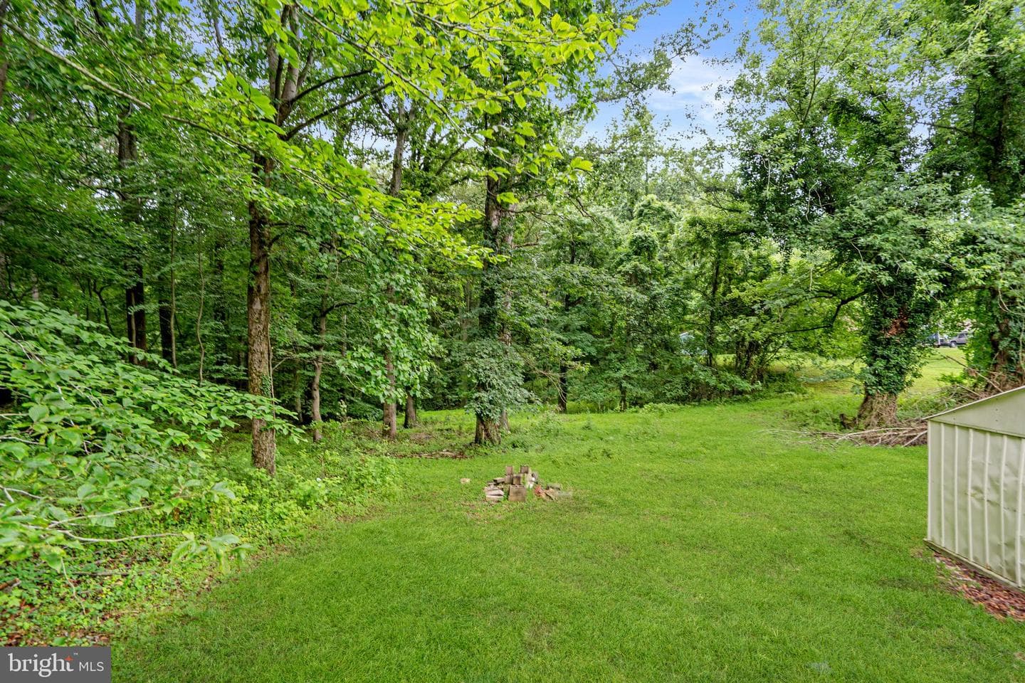 901 Chesterfield Road photo 61