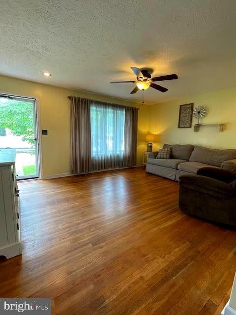 220 Allwood Drive photo 6