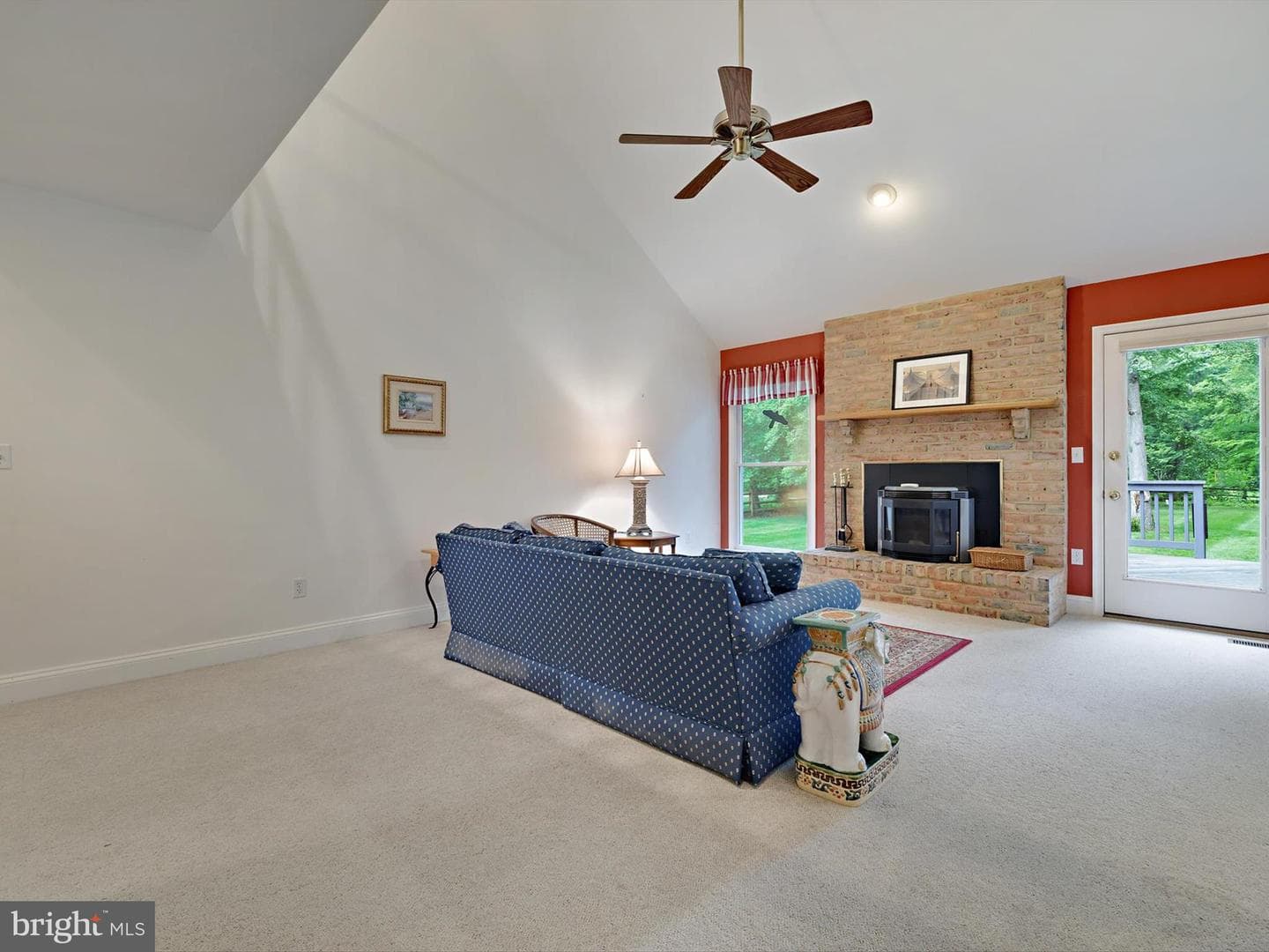 849 Holly Drive S photo 17