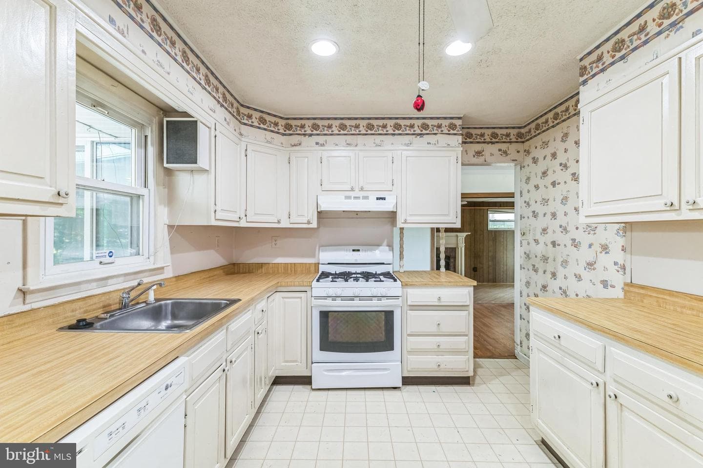764 224th Street photo 2