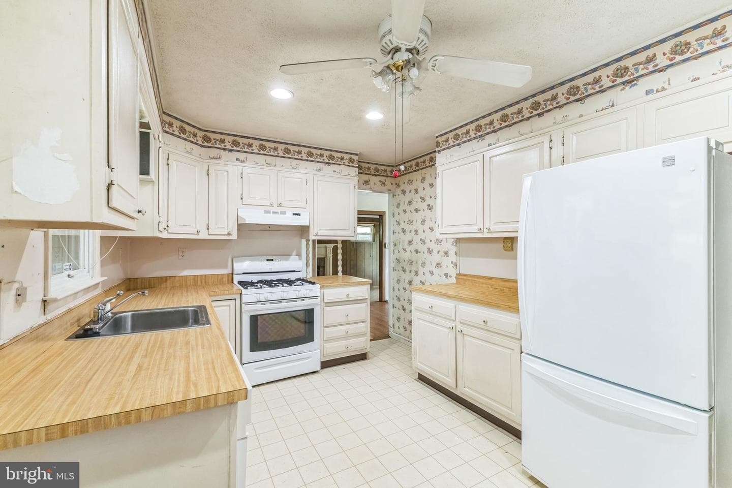 764 224th Street photo 3