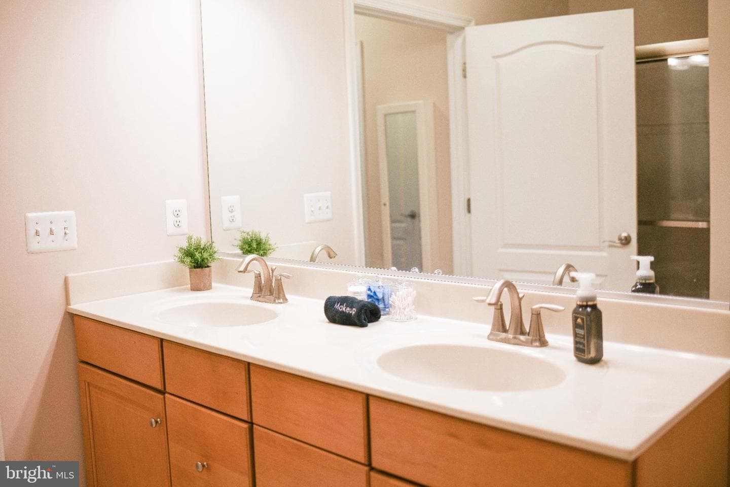 8612 Wintergreen Court #105 photo 14