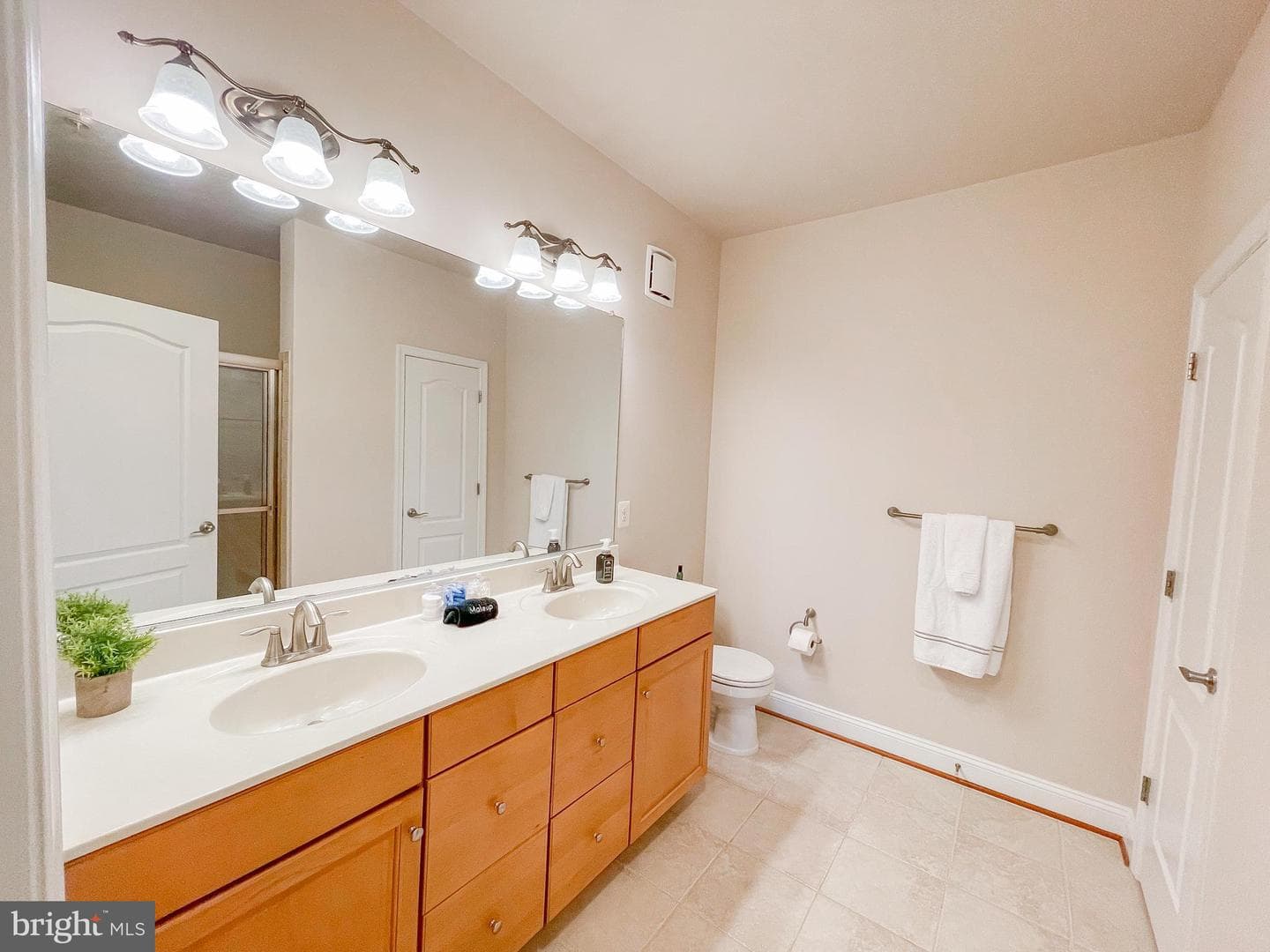 8612 Wintergreen Court #105 photo 15