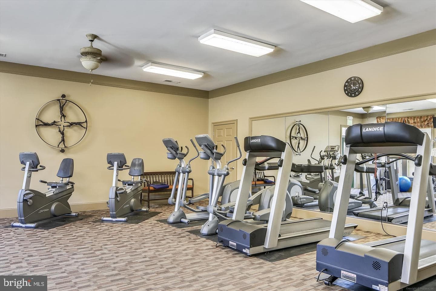 8612 Wintergreen Court #105 photo 54