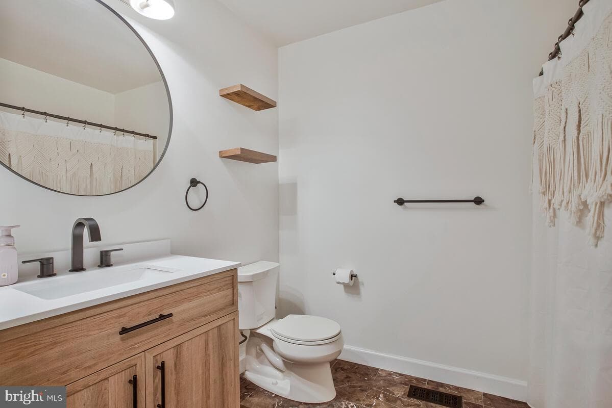 1428 Oak Bluff Road photo 16