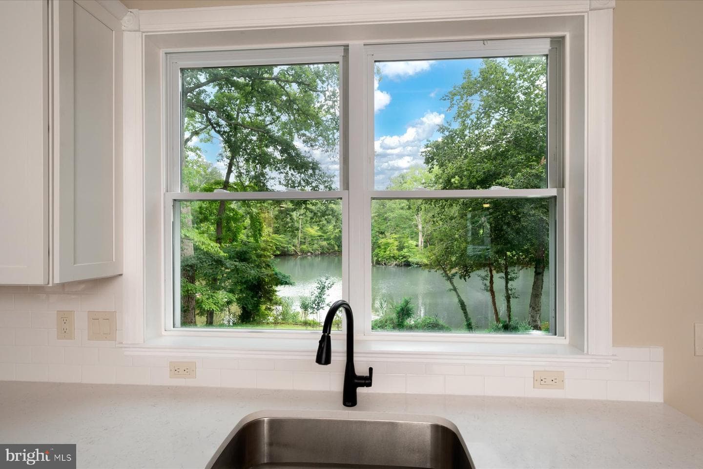 2054 Shore Drive photo 13