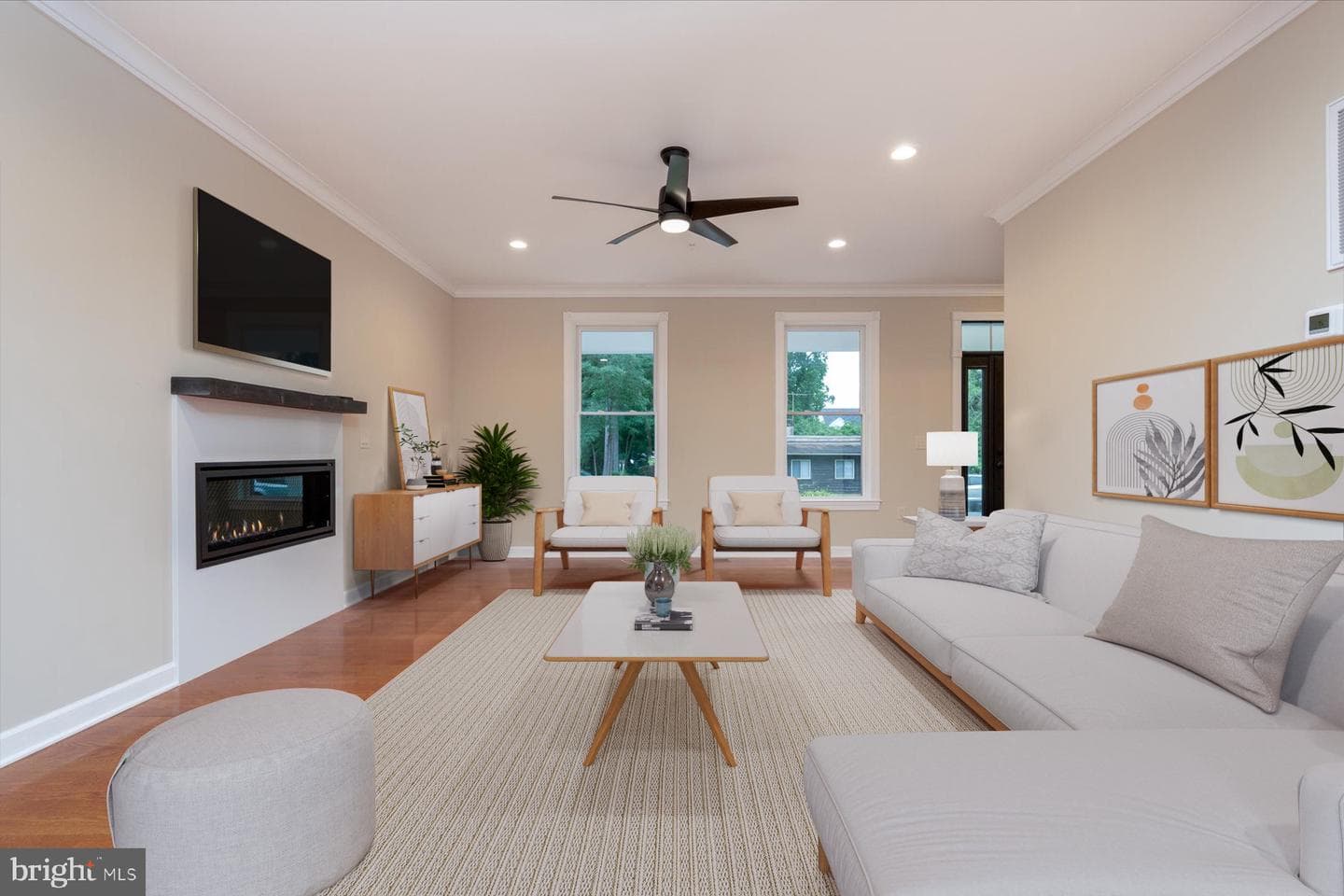 2054 Shore Drive photo 9