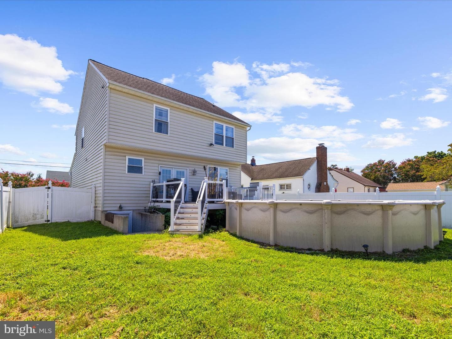 166 Meadow Road photo 31