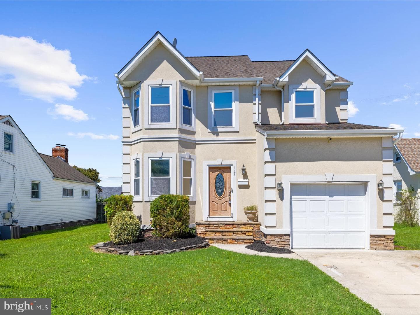 166 Meadow Road photo 4
