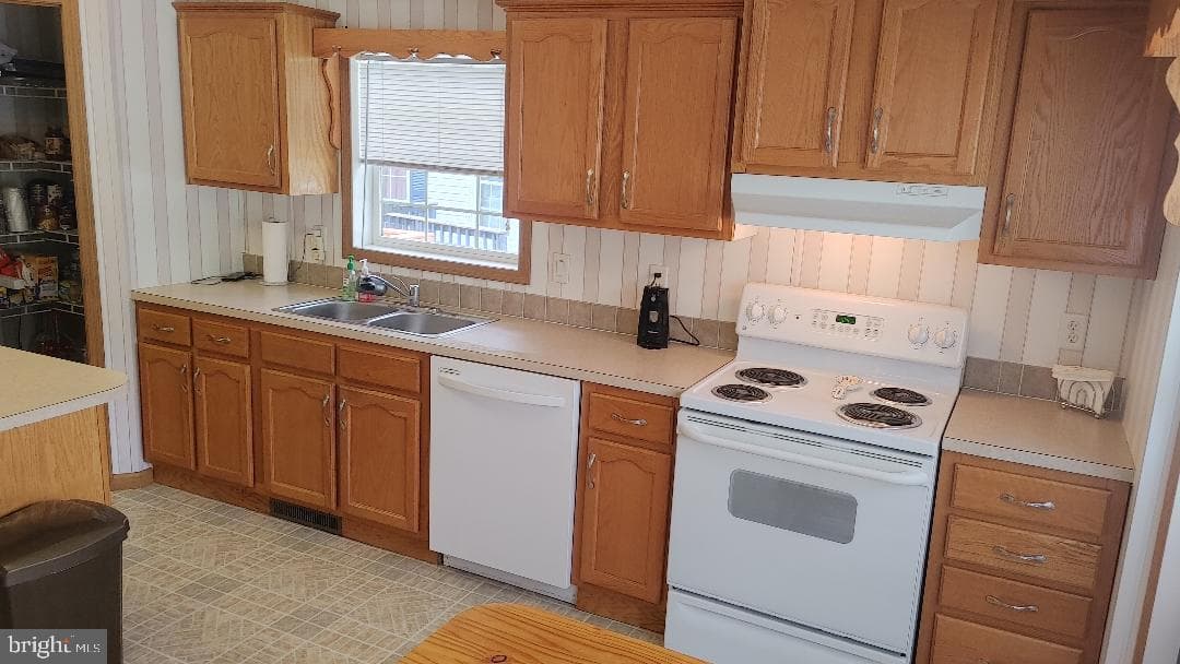4744 Flanders Lane #court 3, Lot D photo 14