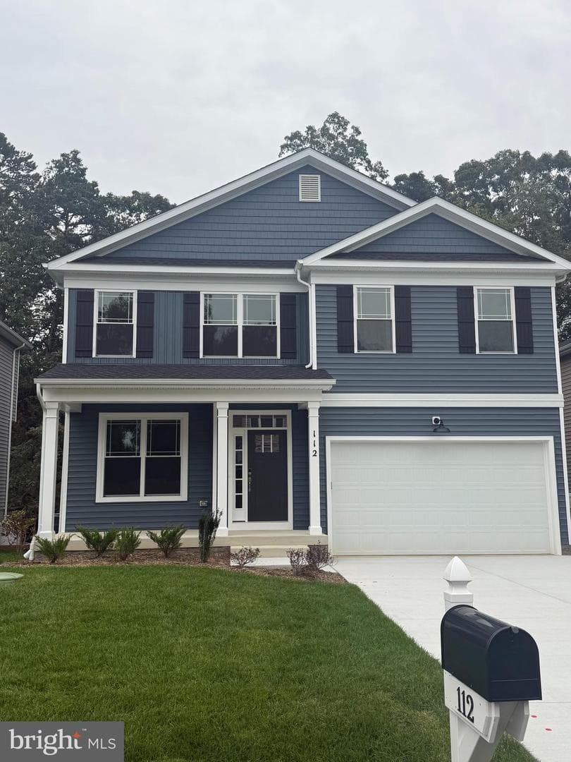 112 Overlea Drive E photo 1