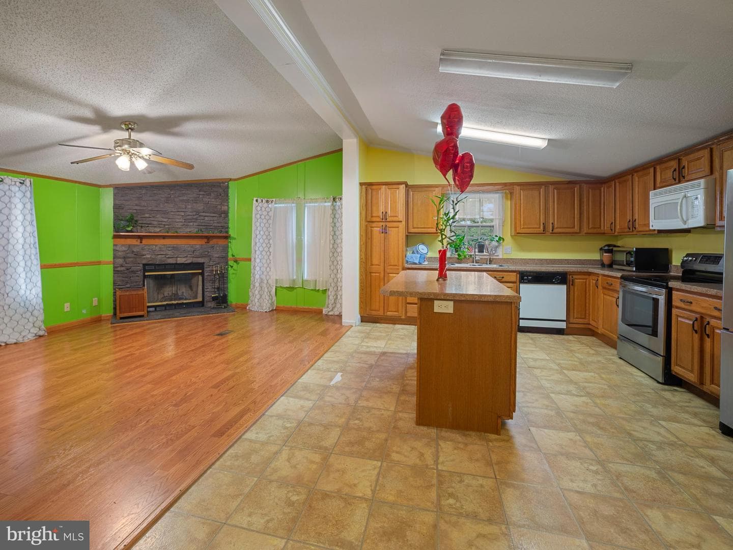 1606 Colesbury Pl photo 16