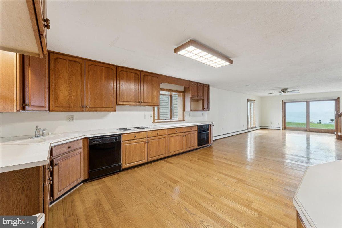 6047 Melbourne Avenue photo 20