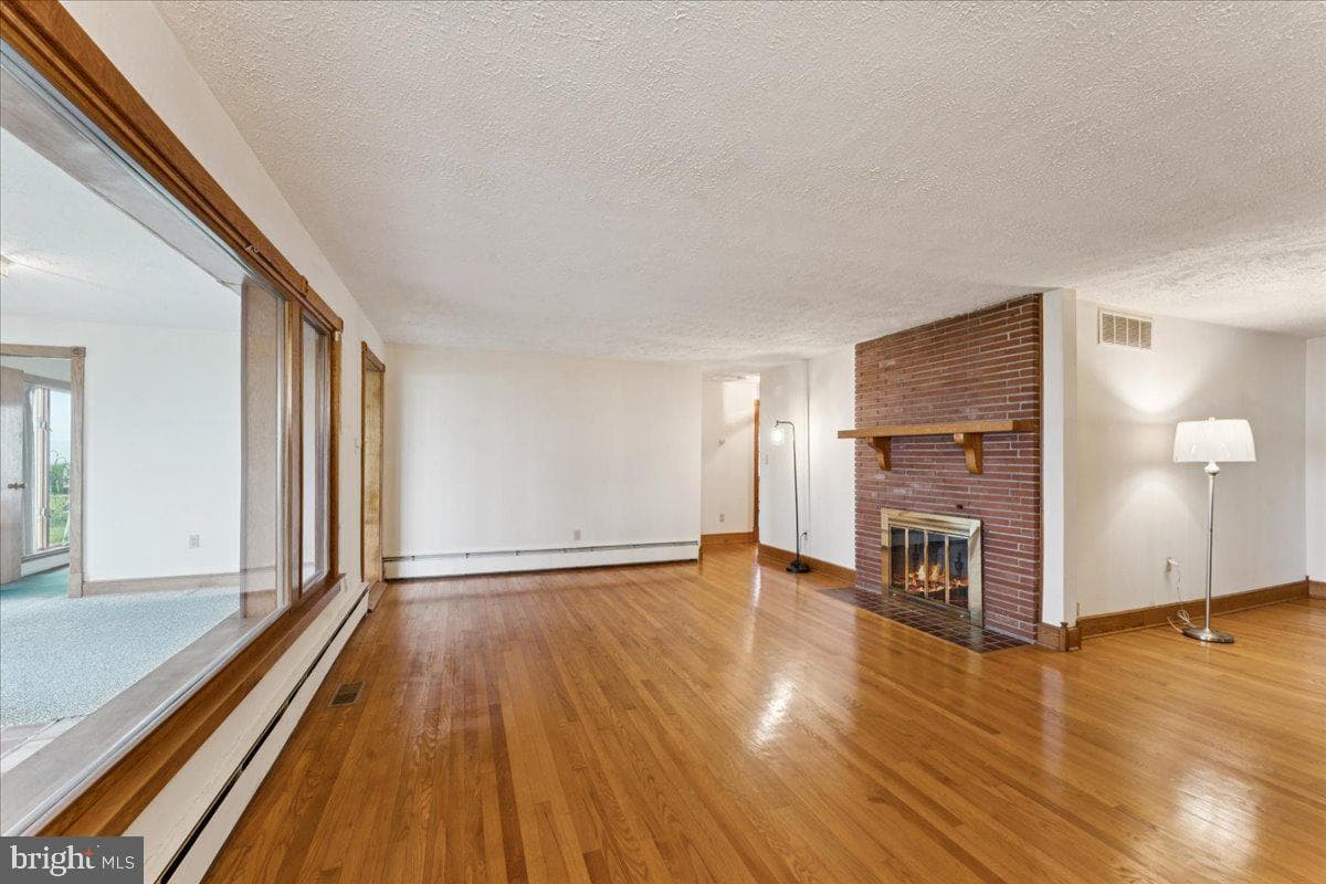 6047 Melbourne Avenue photo 24