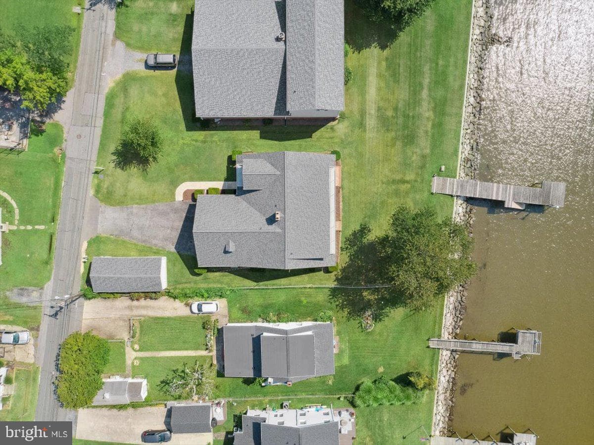 6047 Melbourne Avenue photo 52
