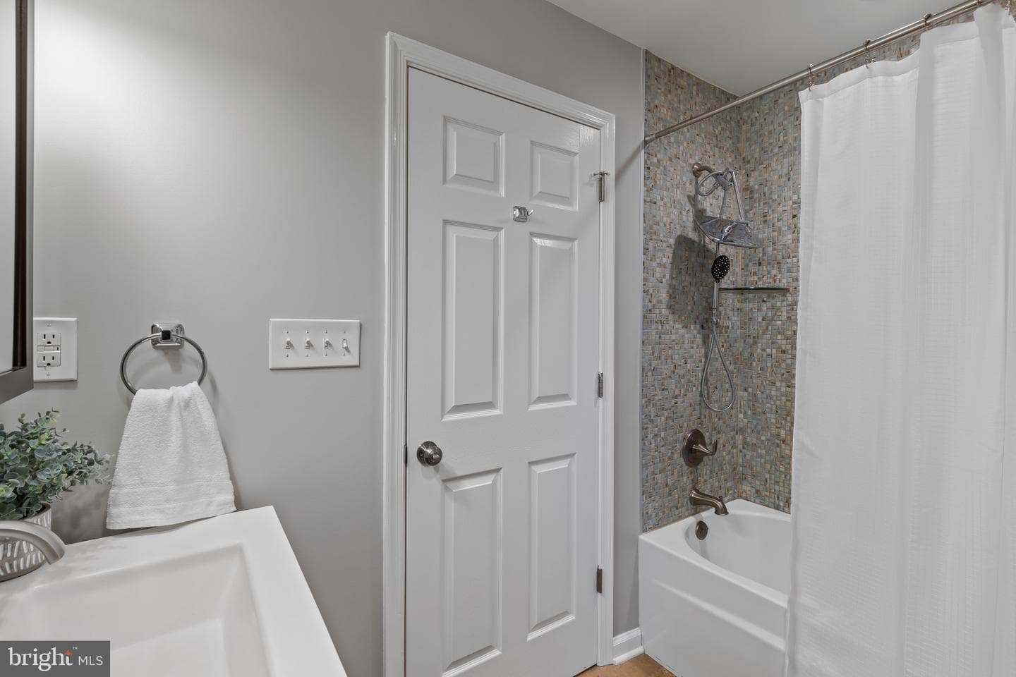 1502 Manor View Road photo 15