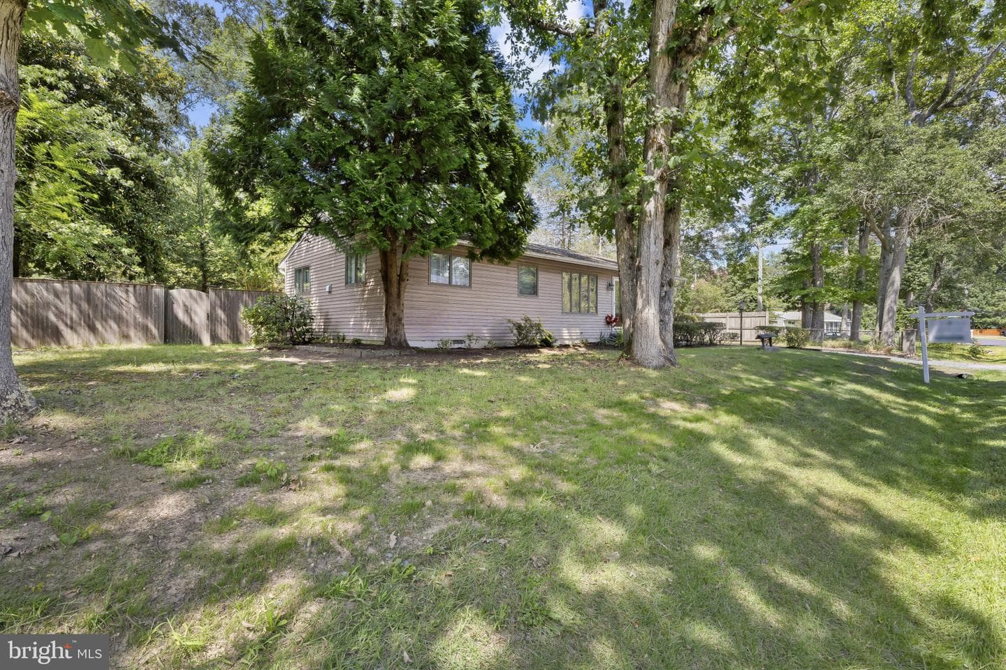 1502 Manor View Road photo 27