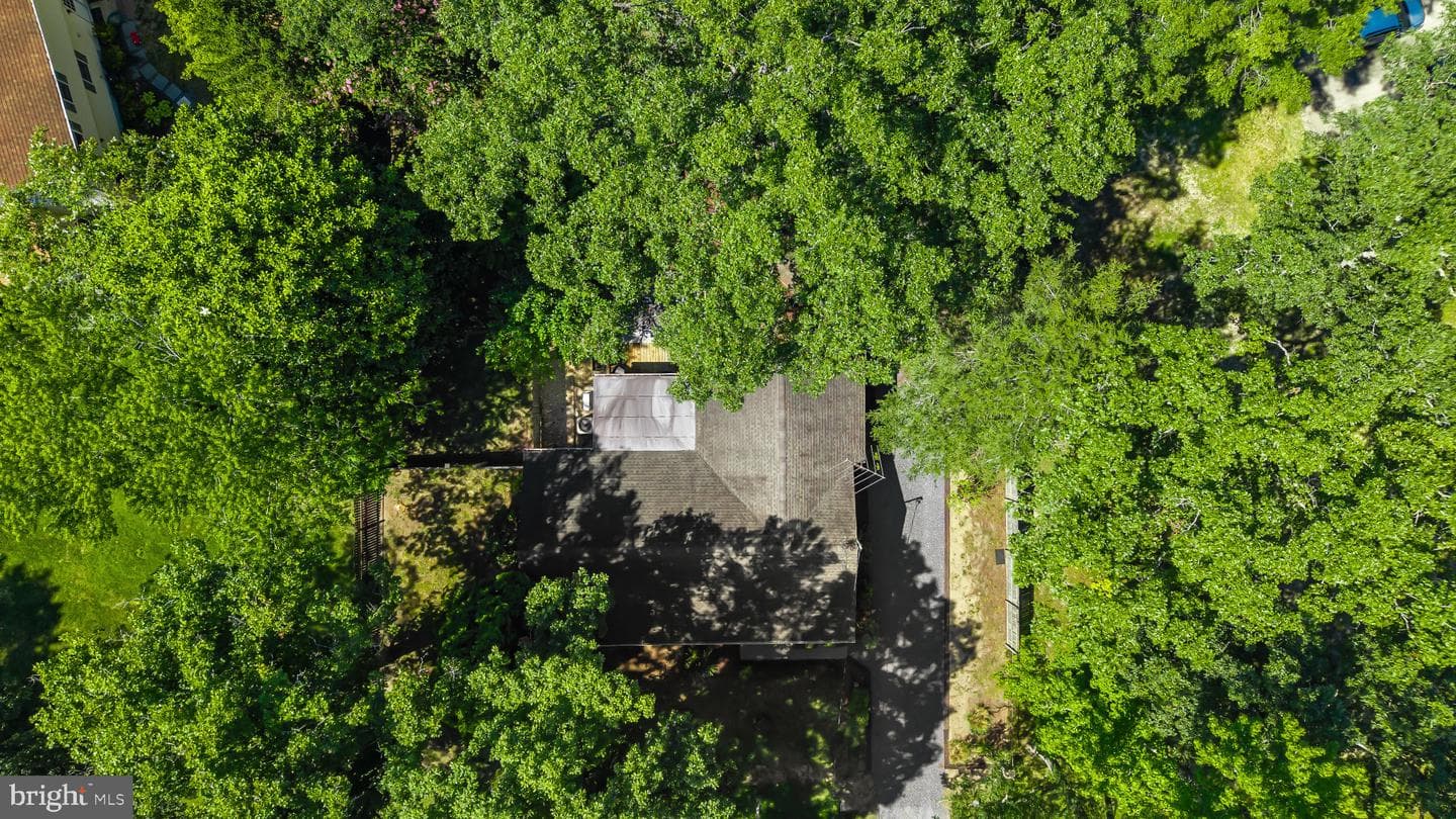 1502 Manor View Road photo 35