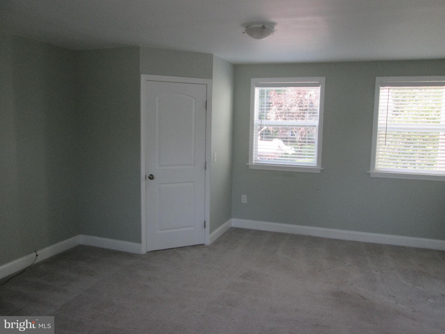 283 Riverdale Road photo 12