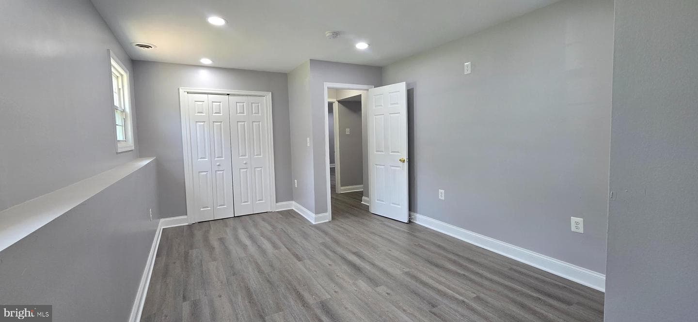 634 Riden Street photo 17
