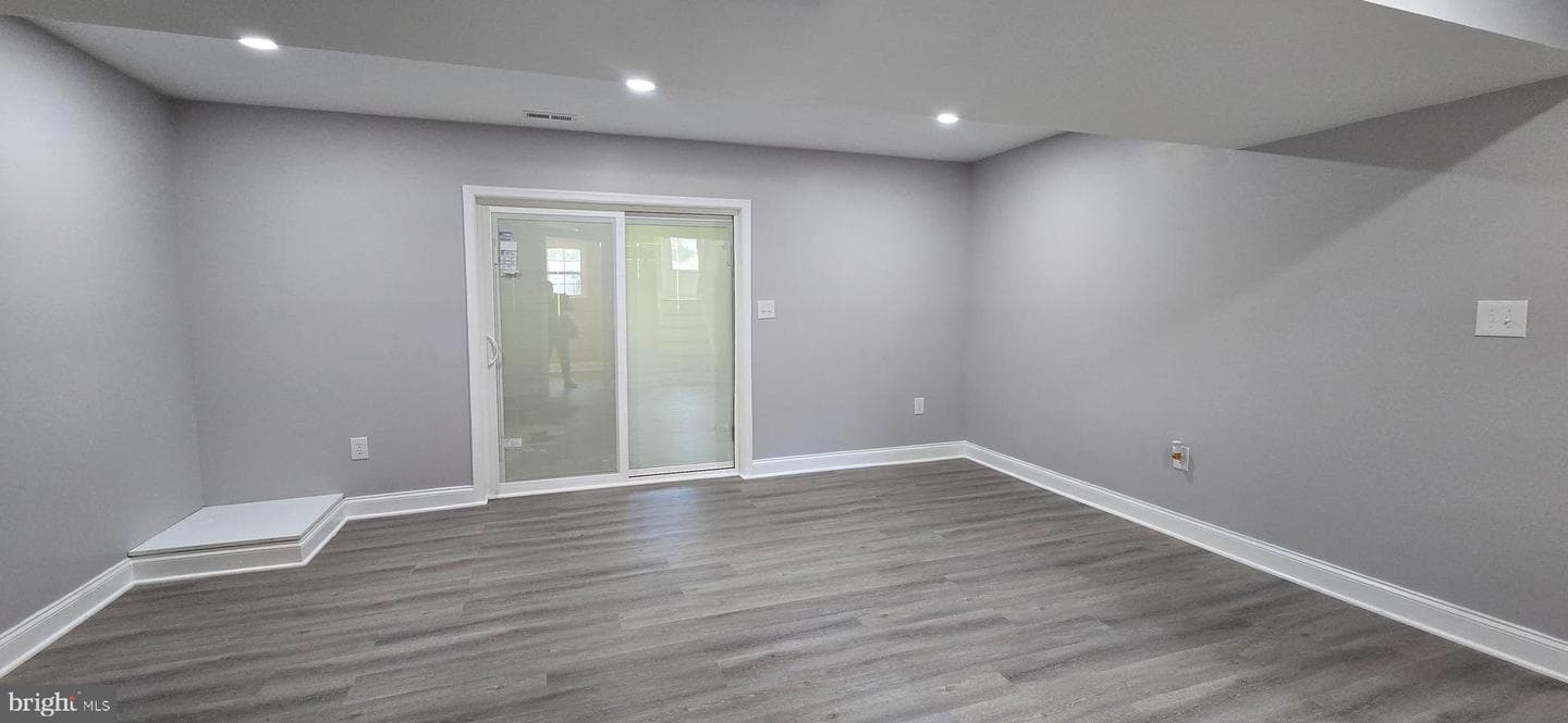 634 Riden Street photo 21