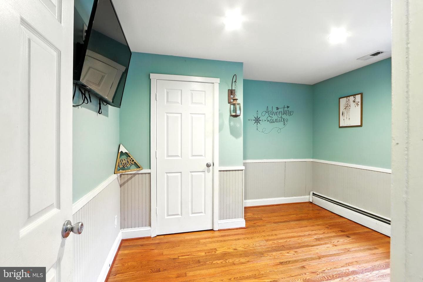 8402 Lynn Circle photo 14