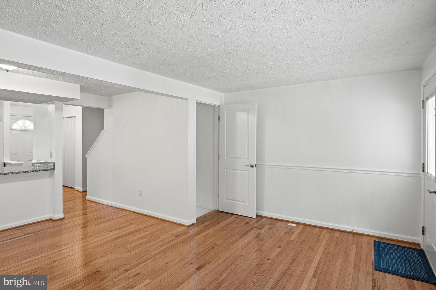 8059 Wolsey Court photo 12