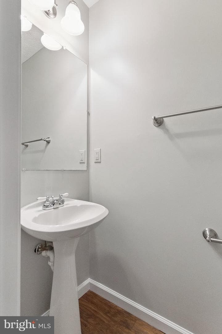 2630 Worrell Court photo 32