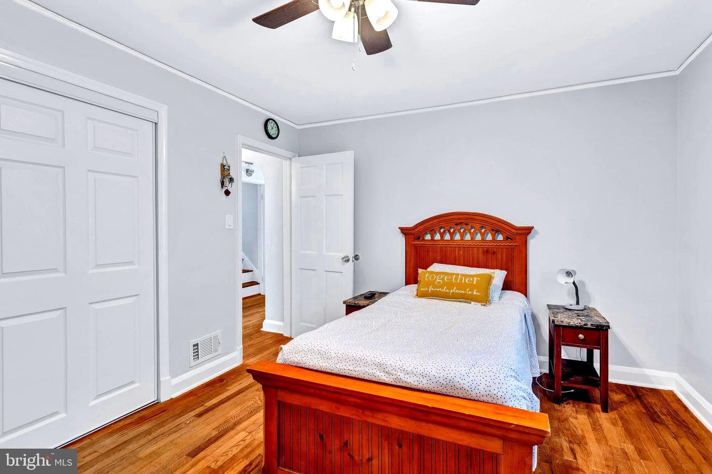 605 Newfield Road photo 16