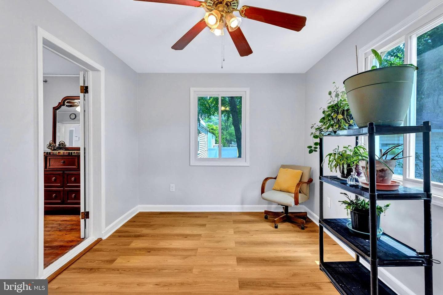 605 Newfield Road photo 18