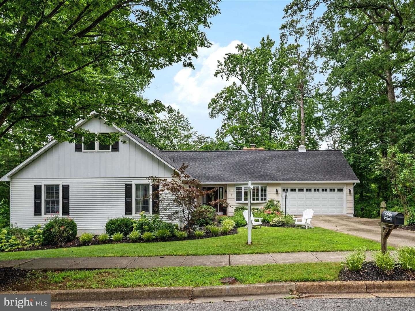 1312 Homewood Lane photo 3