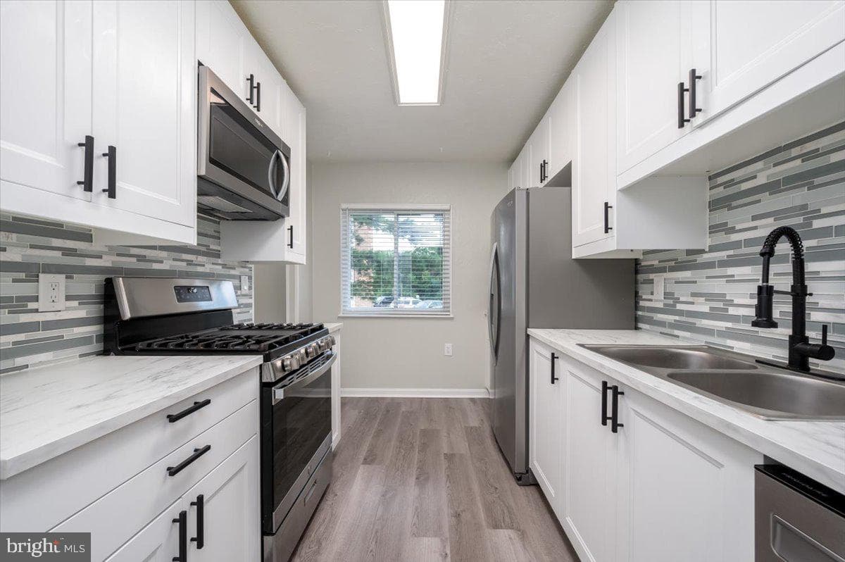 354 Gatewater Court #d photo 11