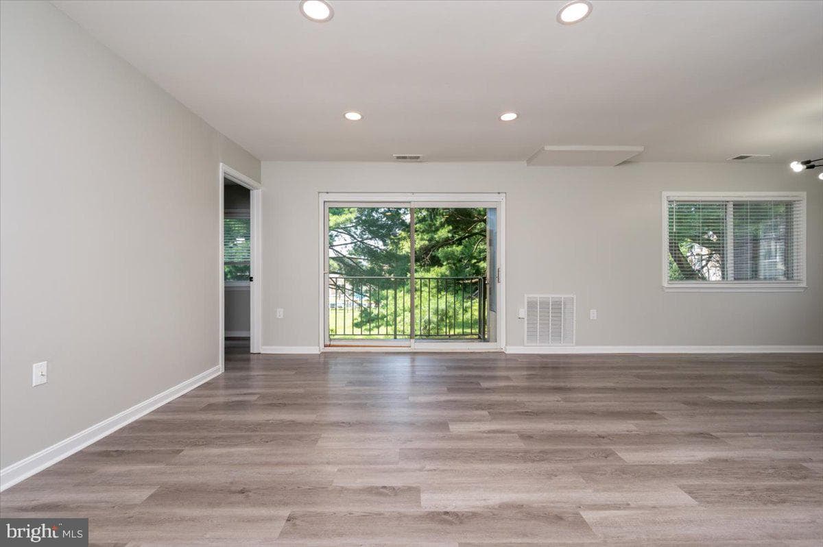 354 Gatewater Court #d photo 4