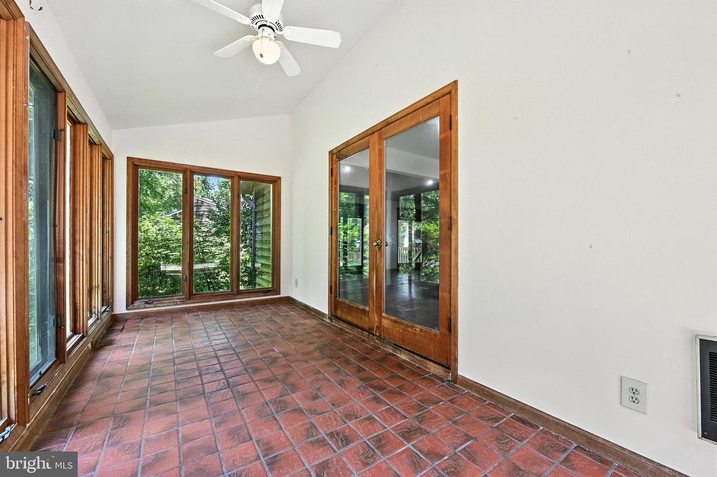 5609 Bay Breeze Court photo 31