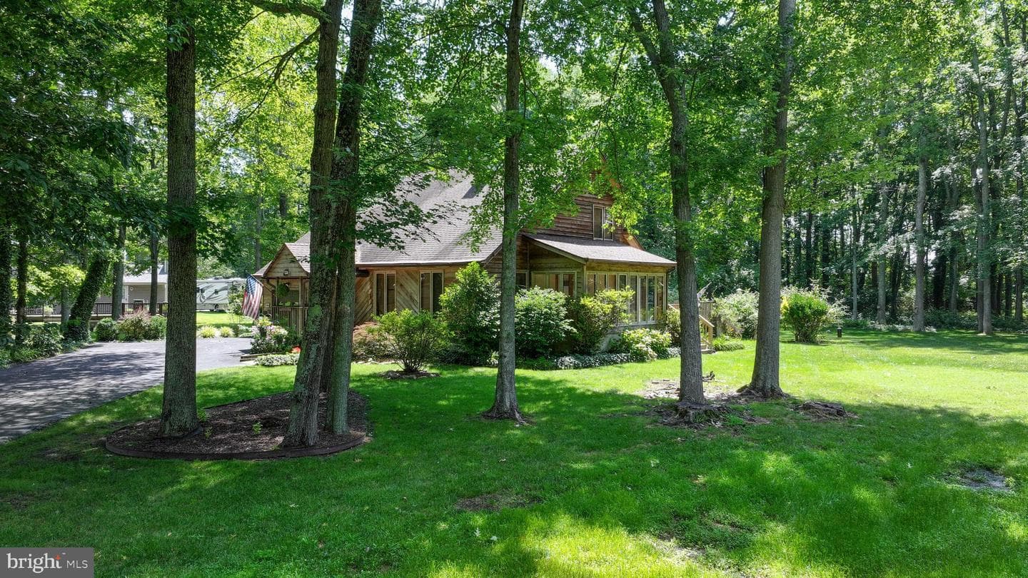 5609 Bay Breeze Court photo 4