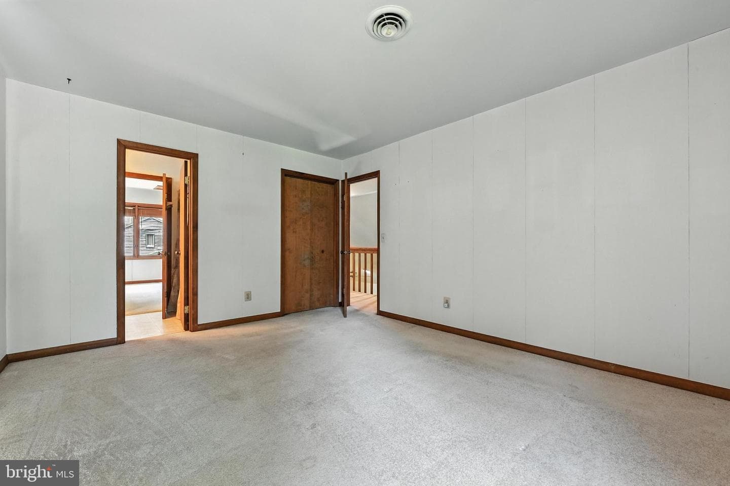 5609 Bay Breeze Court photo 40