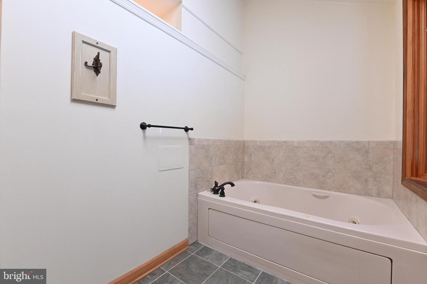 5609 Bay Breeze Court photo 43