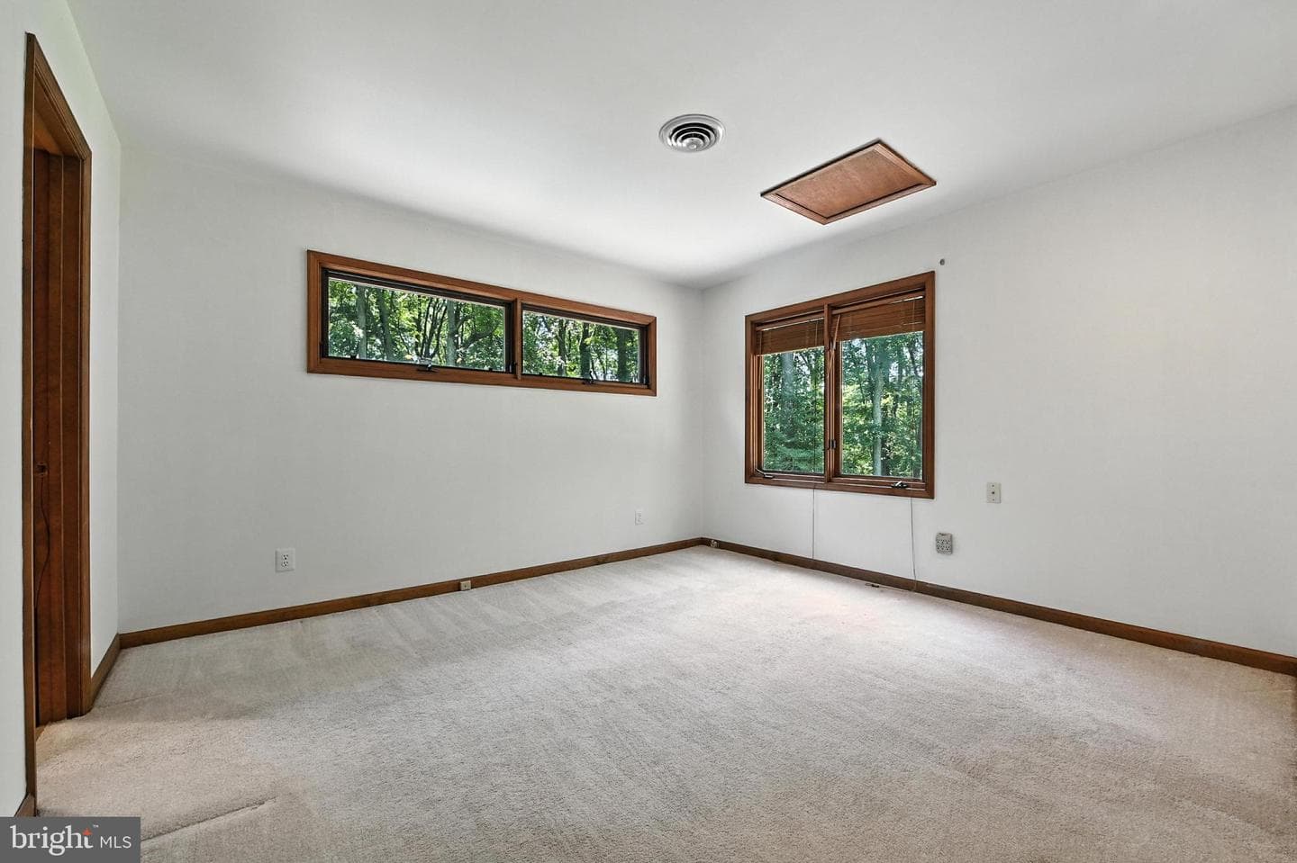 5609 Bay Breeze Court photo 46
