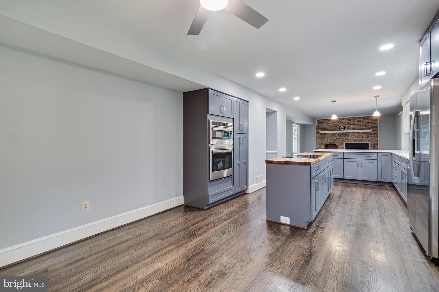 1515 Romeo Lane photo 3