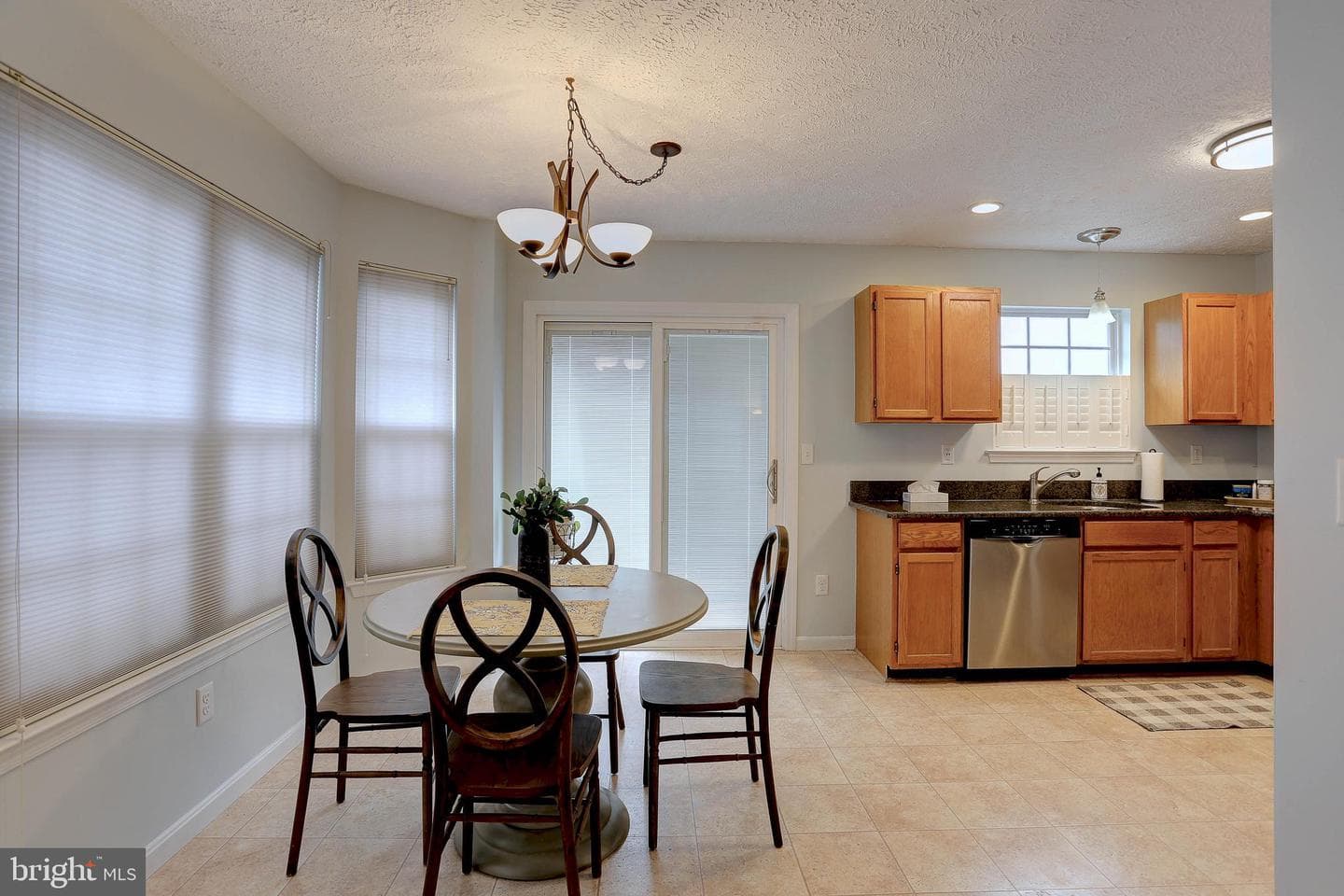 7691 Early Spring Way photo 9