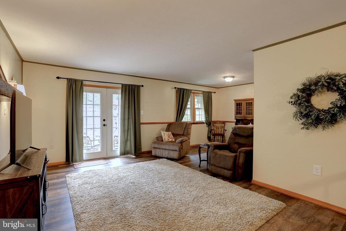 210 Pinewood Drive photo 44