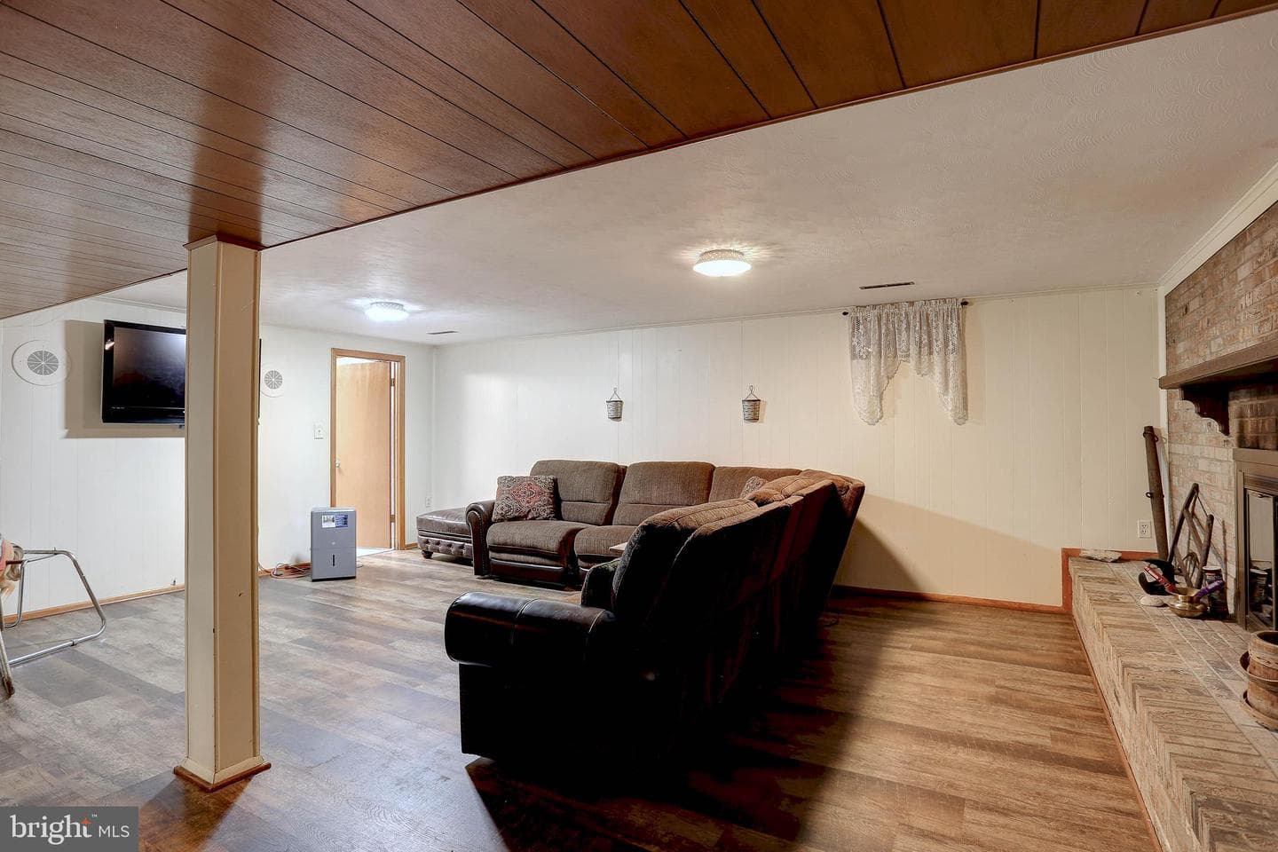 210 Pinewood Drive photo 47