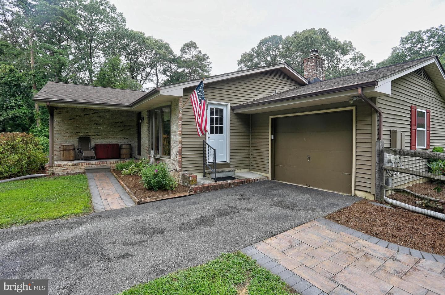 210 Pinewood Drive photo 52