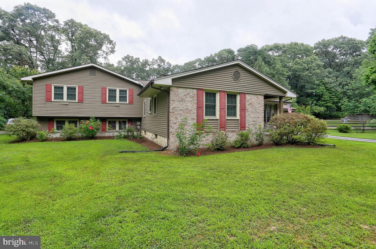 210 Pinewood Drive photo 53
