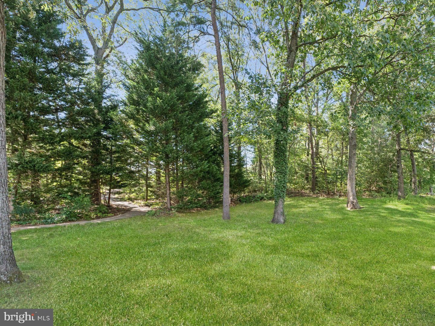 316 Kirkwood Road photo 35