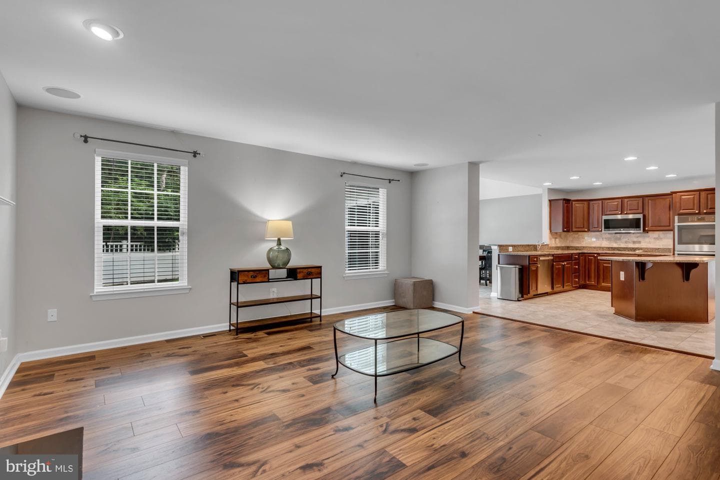 52 Richard Avenue photo 21