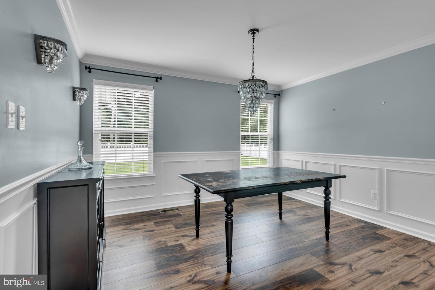 52 Richard Avenue photo 23